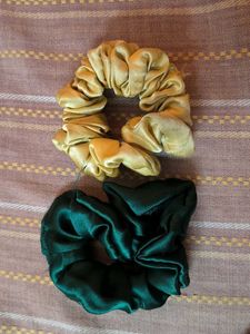 Set of 2 Satin Scrunchies