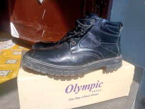 Olympic Shoes Men's Black High-Ankle Casual Boots