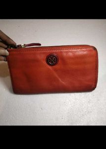 Tory Burch Robinson Orange Saffiano Wallet