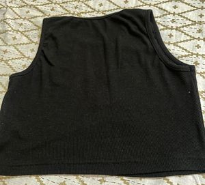 Black Ribbed "Los Angeles" Crop Top