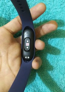 Mi Band 4 💫Like New.