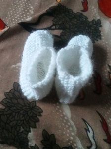 Hand Made  Woolen Baby booties