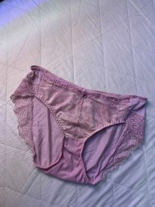 Delicate Lace Trim Briefs
