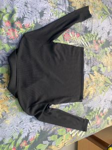 Black Long Sleeve Collared Top