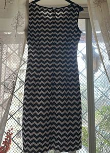 Chevron Print Sleeveless Dress