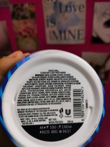 Vaseline Cloud Soft Light Moisturiser