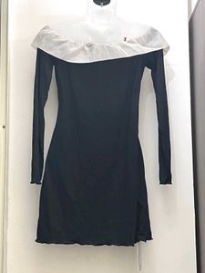 Chic Black Off-Shoulder Dress