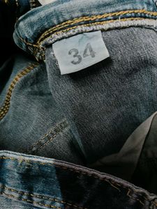 Stylish Blue Distressed Denim Jeans