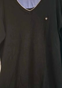 Men's Black V-Neck Sweater
