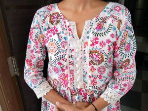 Boho Floral Print Kurta with Lace Trim