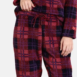 Zivame Cozy Plaid Pajama Set