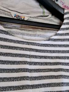 Striped 3/4 Sleeve Top