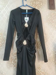 Chic Black Cut-Out Maxi Dress