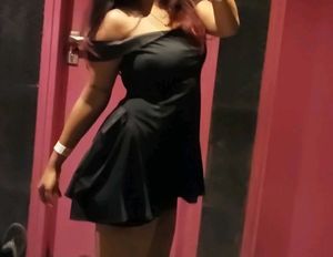 price drop !!! Chic Black Off-Shoulder Dress