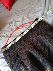 Animal Print mini skirt with pocket