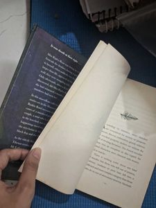 Hardcover Death Under the Deodars by Ruskin Bond