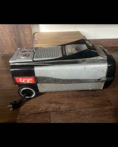 Euro-Pro Ace Vacuum Cleaner