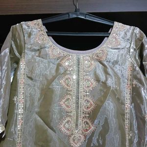 Elegant Kurta Set for Women