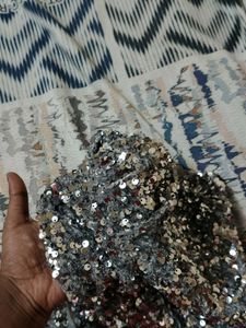 Sparkling Sequin Blouse with puffed sleeves