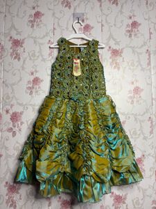 Gorgeous Green Gown for Girls