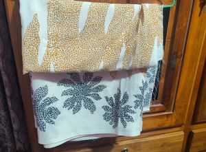✨ Elegant Off-White Foreign Saree – Black &amp; Gold
