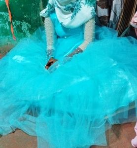 Wedding Princess Gown Four Player Net Fabric
