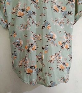 Pastel green half shirt