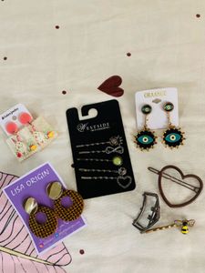 Set Of Hair Accessories And Earrings