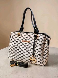 Restocked 👆🎉New Arrivals .*MICHAEL KORS.*Shoulde