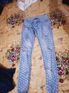 Patterned Blue Denim Jeans