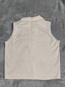 Cream Sleeveless Collared Top