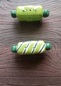 salt and pepper shakers