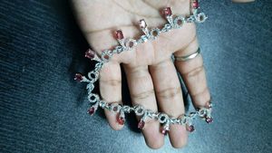 AD NECKLACE SET