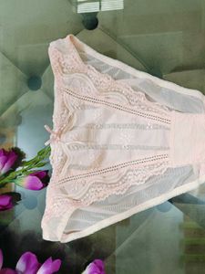 🎀Delicate Lace Trim Panty🎀