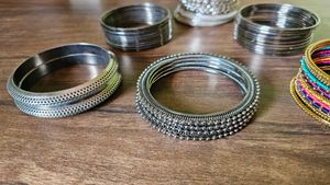 Silver Tone Bangle Sets 2.6