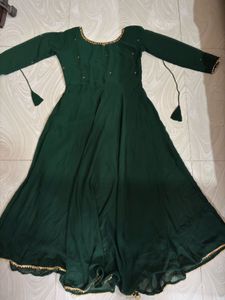 Elegant bottle Green long Anarkali 🦚