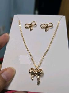 Offer _ Bow Necklace and Earrings Set