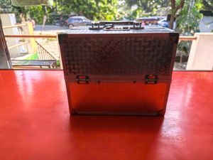 Red Metal Makeup Vanity Case