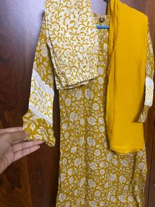 🔆Yellow Floral Kurta Set🔆