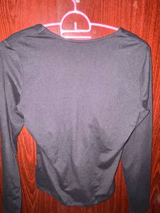 Classic Black Square-Neck Top 🖤(used only twice)