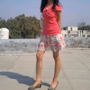 Floral short skirt