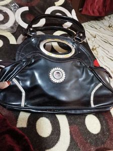 Elegant Black Handbag Set