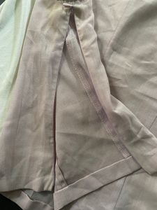 Chic Sleeveless Pink Top