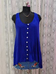 Blue Sleeveless Button-Down Top