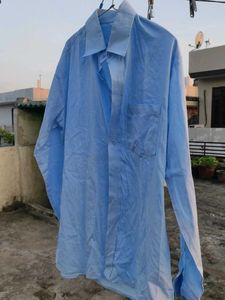 Men's Light Blue Button-Up Shirt