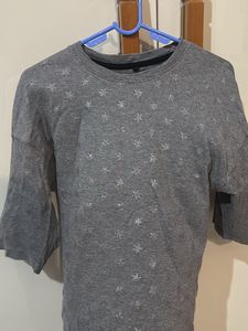 Grey Round Neck Tshirt With Loose Sleeves