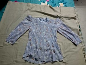 Charming Blue Floral Tunic Top