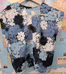 Madame Patterned Long Sleeve Top