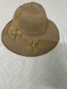 Women's Straw Hat with Flower Accents