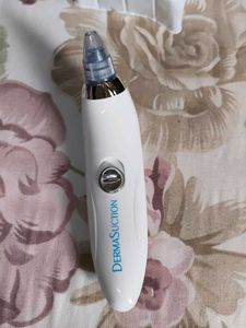 Derma Suction Pore Cleaning Device